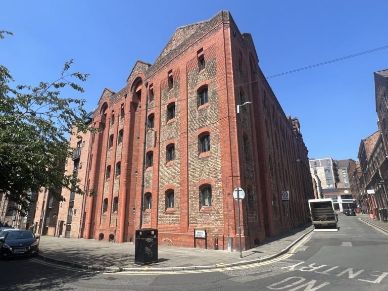 Sutton Kersh Auctions held their Summer Auction