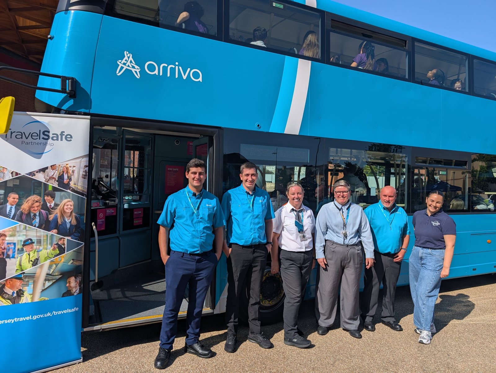 Arriva staff praised for helping Liverpool pupils prepare for independent bus travel
